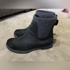 Black/grey LL Bean boots